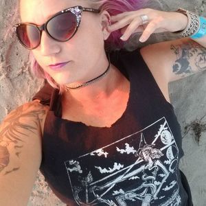 Meet your Posher, Kendra